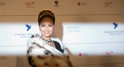 Орнела Мути с условна присъда и глоба заради вечеря с Владимир Путин