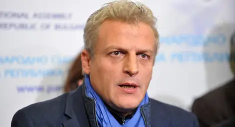 Четирима министри от кабинета "Борисов 2" на разпит за бартера с ваксините