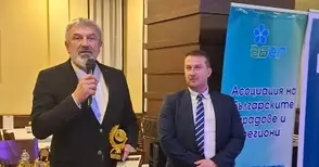 Асоциацията на българските градове и региони областния управител Драгомир Драганов