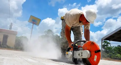 Всеки десети българин полага тежък физически труд Всеки десети българин полага тежък физически труд