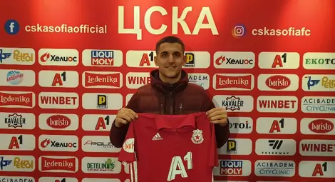 Ще се справи ли Мечо като таран на &bdquo;Армията&ldquo;?