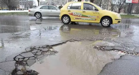 Катастрофа заради необезопасена дупка преобърна десетилетна съдийска практика Катастрофа заради необезопасена дупка преобърна десетилетна съдийска практика