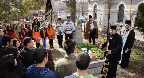 Две училища почетоха паметта на Ангел Кънчев