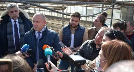 Радев: Изправени сме пред загуба на националния продоволствен суверенитет Радев: Изправени сме пред загуба на националния продоволствен суверенитет