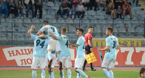 Ехо от &bdquo;Дунав&ldquo;-&ldquo;Етър&ldquo; - 1:0: Как играха нашите