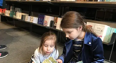 Русенка превърна Дарвин в световен бестселър на &bdquo;Амазон&ldquo;