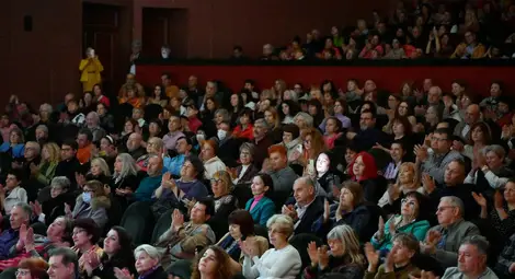 Васил Петров подари три биса на вдъхновената и развълнувана публика в Русе