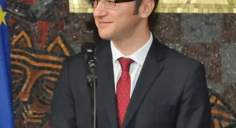 Вигенин призова Орешарски да обясни за &bdquo;Южен поток&ldquo;