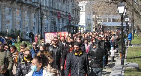 Танцовите школи в Русе на протест срещу затварянето: Не на двойния аршин!