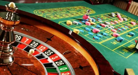 Играчи с фалшиви пари в казино получиха присъди от втори опит