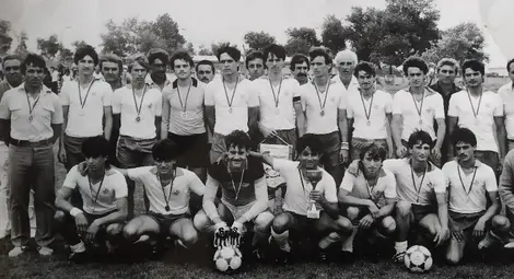 Шампион с юношите старша възраст.