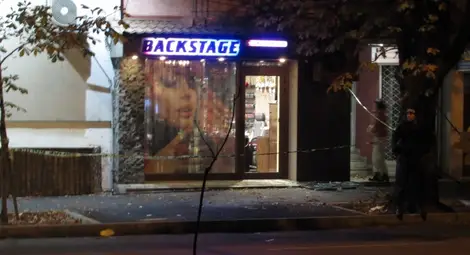 Убийствена ревност: Румънец с присъда за трафик на хора простреля майката на децата си и се самоуби Убийствена ревност: Румънец с присъда за трафик на хора простреля майката на децата си и се самоуби