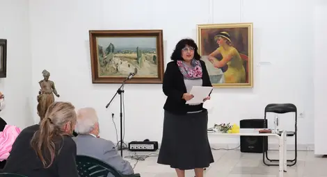 Иглика Пеева с нова стихосбирка и златна значка "Русе" /галерия/