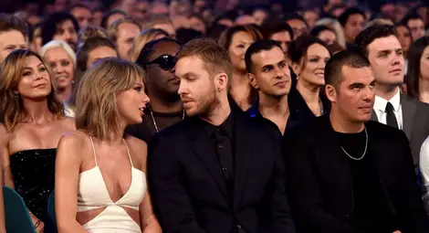 Една година заедно - как празнуваха Тейлър Суифт и Калвин Харис Една година заедно - как празнуваха Тейлър Суифт и Калвин Харис