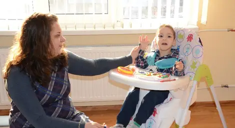 Майката на 3-годишния Марти мечтае да не бърше повече прах от играчките му