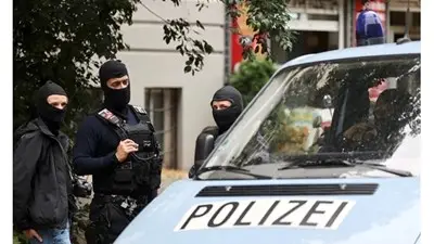 Българин гръмна жена си и сестра ѝ и се самоуби в Германия