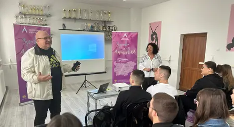 Община Русе се включи в инициатива за навременното отговорно родителство и активния начин на живот