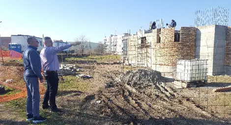 Над 76 000 лева дарени за новия православен храм в Бяла