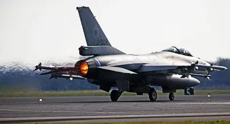 Поръчка на още 8 Ф-16 e обсъждана при посещението на Каракачанов и Ефтимов в САЩ