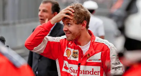 Фетел си иска обратно хостесите