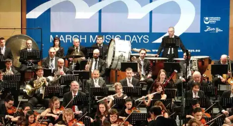 Изложба представя историята на фестивала „Мартенски музикални дни“ Изложба представя историята на фестивала „Мартенски музикални дни“