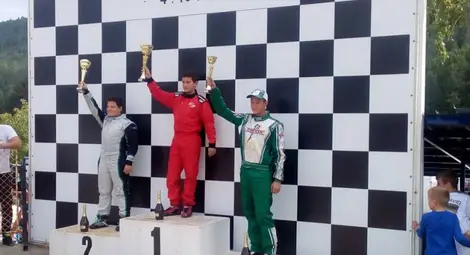Картингист на &bdquo;Русе Кар&ldquo; убедителен държавен шампион