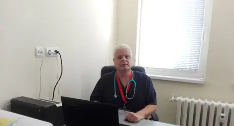 Д-р Никола Щерев: Половината от често боледуващите деца всъщност страдат от неустановена алергия