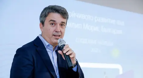 Демиан Пинтос &ndash; генерален мениджър, Филип Морис България