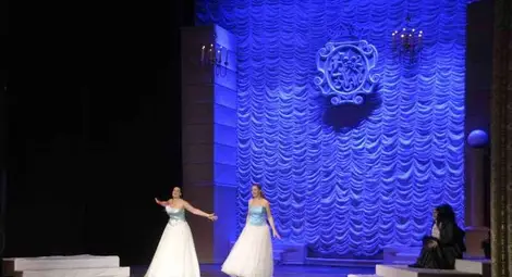 С буря от аплодисменти Русе благодари  за пътешествието &bdquo;От Виена до Бродуей&ldquo;