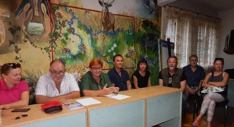 Организатори и участници в симпозиума разказаха за тазгодишната артистична идея. 		             Снимка: Утро