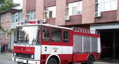 Пожар в Долно Абланово прати майка с две деца в болницата Пожар в Долно Абланово прати майка с две деца в болницата