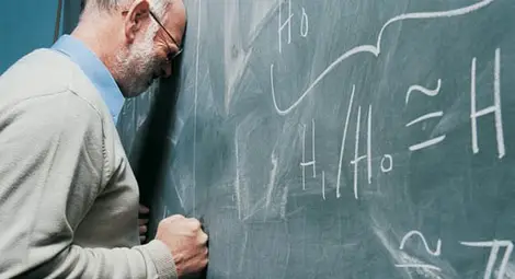 Почти всеки втори смята, че работата му го убива