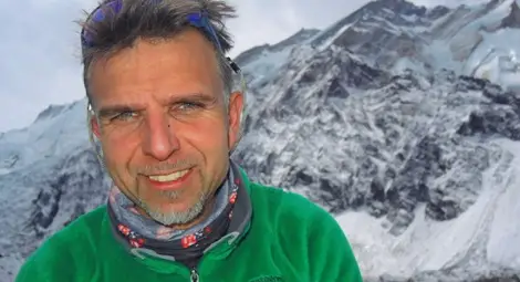 Боян ПЕТРОВ