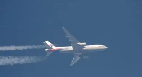 Пилотът на Боинга се е самоубил, задушавайки пасажерите