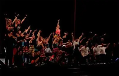 Нешка Робева прави юбилейно турне в 10 града