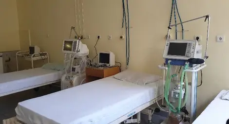 Новият сектор е с 30 легла, 6 от които са за интензивно лечение. Снимки: Авторът Новият сектор е с 30 легла, 6 от които са за интензивно лечение. Снимки: Авторът