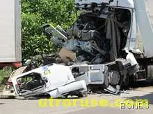  Румънски шофьор загина при сблъсък на ТИР-ове на пътя Русе-Бяла