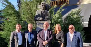 Делегация австрийски депутати видяха и Малката Виена, и големия проблем на Дунав мост