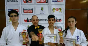 Злато и два бронза за  каратето в клуб „Русе“