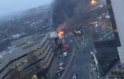 Хеликоптер се разби в центъра на Лондон Хеликоптер се разби в центъра на Лондон