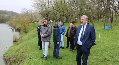 Областният управител Драгомир Драганов участва&nbsp;в проверки на част от язовирите в Русенско&nbsp;