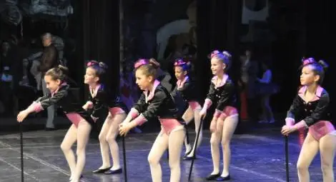 "Фрийдъм" събират средства  за бъдещи престижни участия