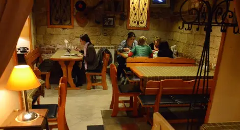 С разнообразен и изтънчен брънч &bdquo;Асансьора&ldquo; посреща в неделя