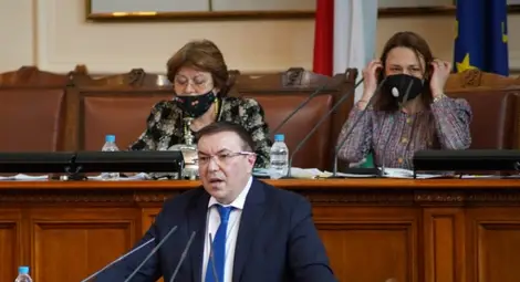 Костадин Ангелов: Парламентът да излъчи членове на щаба
