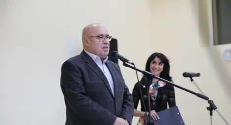 Изпълних един от ангажиментите, които поех към вас, отчете Валентин Атанасов.  Снимка: ГЕРБ