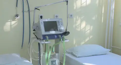 Увеличиха за втори път леглата за лечение на пациенти с коронавирус Увеличиха за втори път леглата за лечение на пациенти с коронавирус