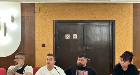 Община Русе, представители на бизнеса и граждани обсъдиха организацията на предстоящия 4-ти Празник на торта Гараш