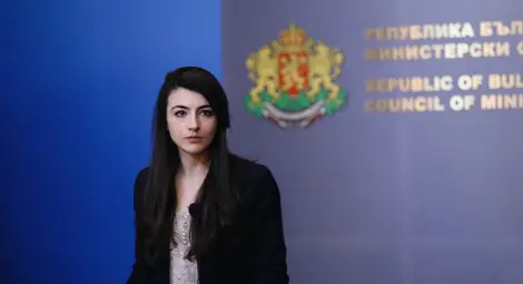 Бориславова: Обсъжда се временно ограничаване правата на КЕВР Бориславова: Обсъжда се временно ограничаване правата на КЕВР