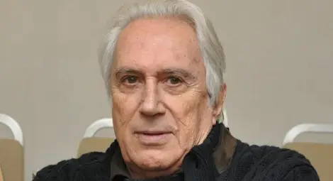 Архитект Лозан Лозанов Архитект Лозан Лозанов