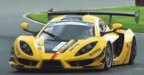 Брат и сестра от Румъния ще пилотират болида на Даскалов